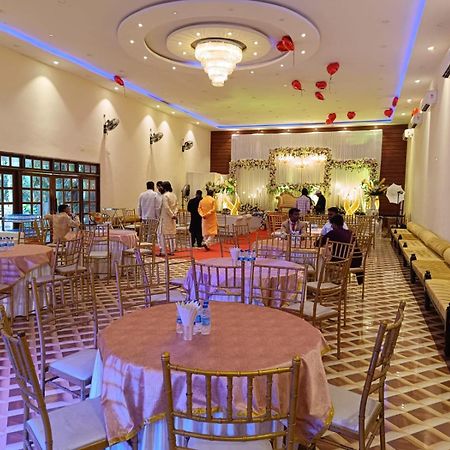 Focus Club And Resort ラーンチー エクステリア 写真