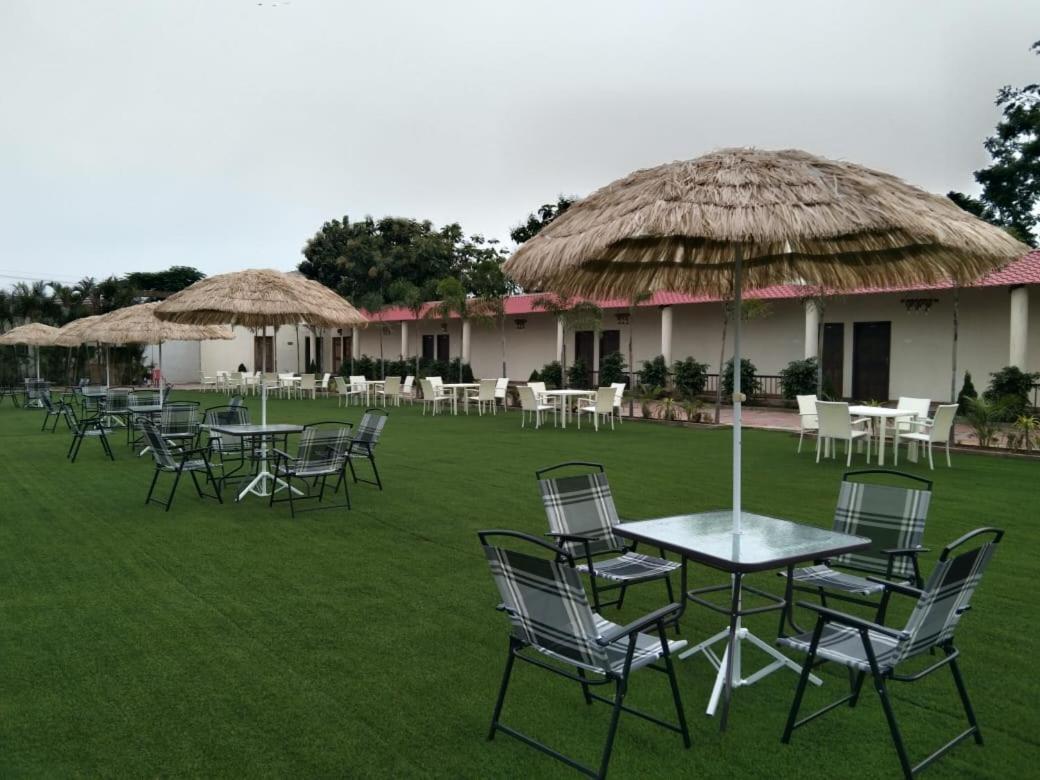 Focus Club And Resort ラーンチー エクステリア 写真