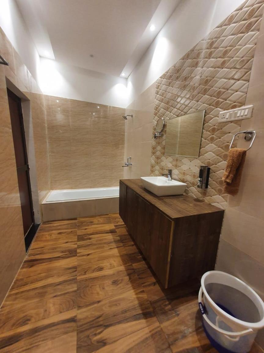 Focus Club And Resort ラーンチー エクステリア 写真